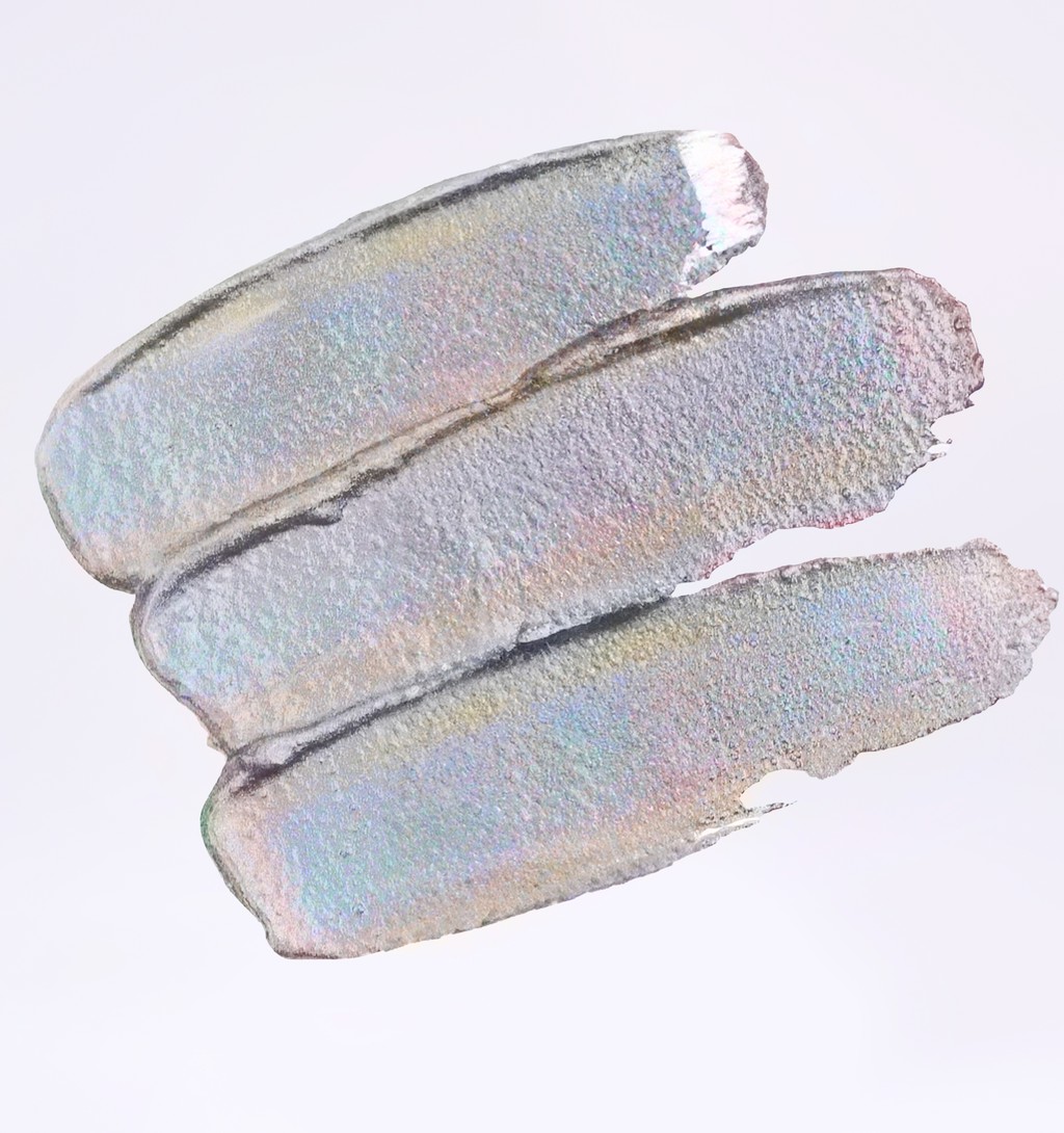 light-blue-icy-duo-chrome-shimmer-liquid-eyeshadow-makeup-lgbt-queer-cosmetic-product-vegan-maniacc-swatch-ccomedown